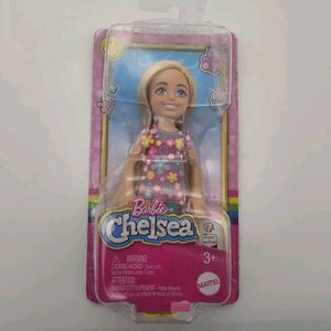 Barbie Chelsea Doll Blonde‎ Hair Purple Flower Dress Yellow Shoes